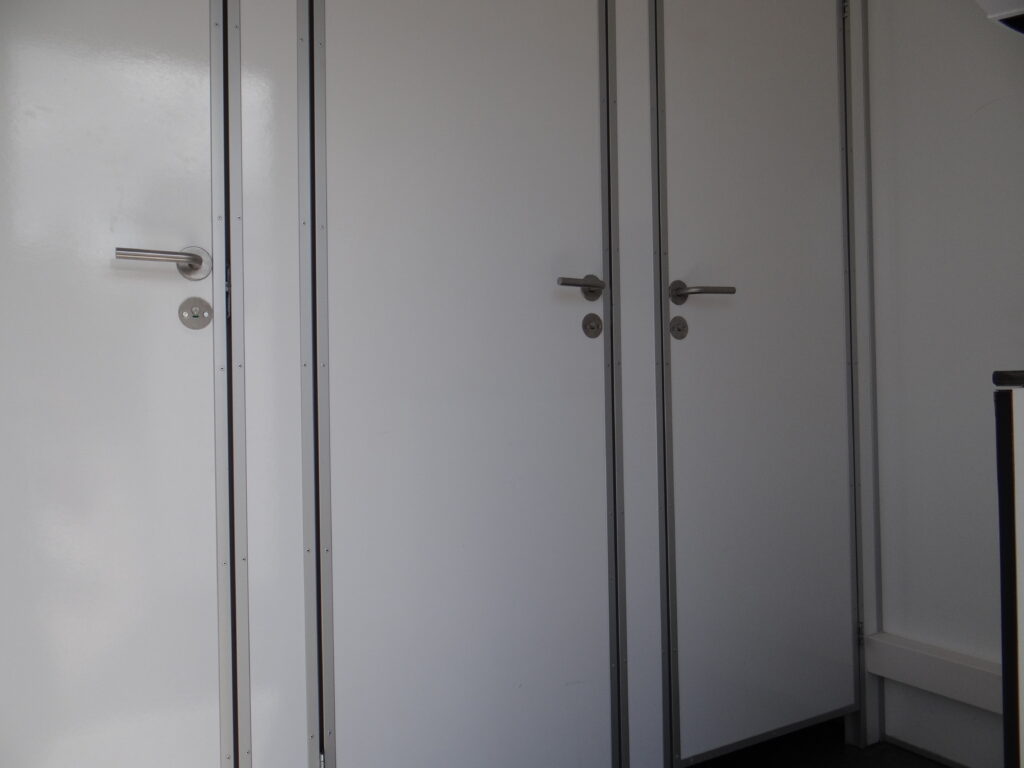 luxe-toiletwagen-3-1-3-huren
